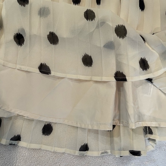 A new day pleated elastic waist polka dot midi Size XS - Picture 6 of 6